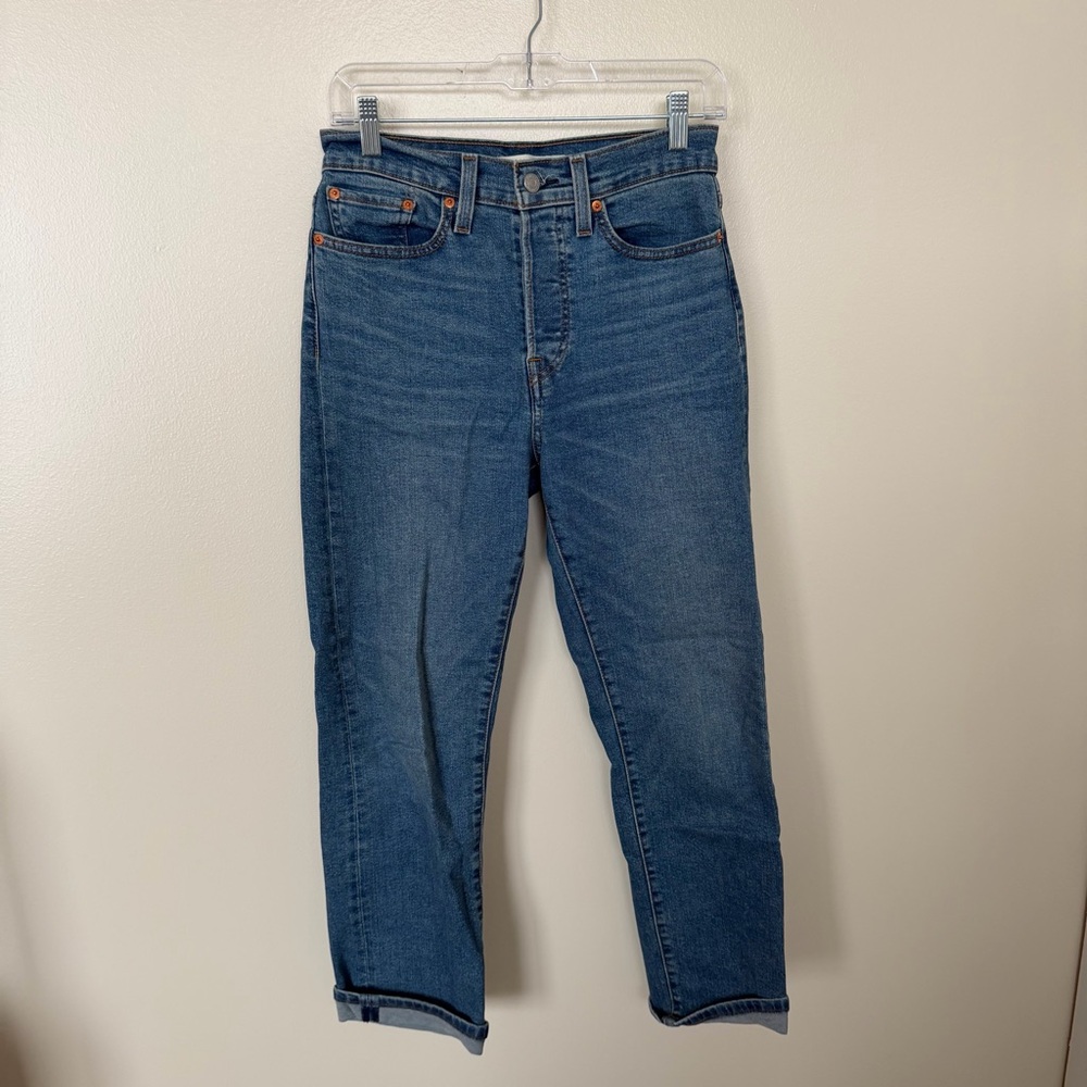 LEVIS Wedgie Straight Medium Wash Denim Jeans